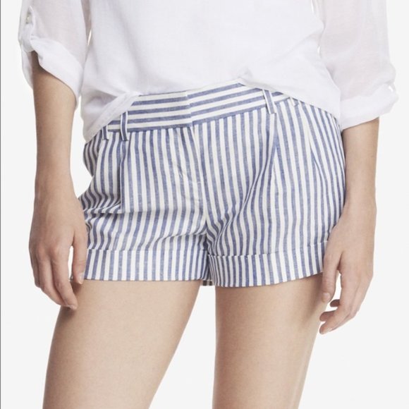 Express navy and white striped shorts NWOT - Picture 1 of 11